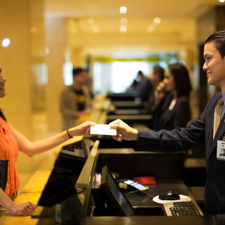 Hotel El Panama By Faranda Grand, A Member Of Radisson Individuals エクステリア 写真 A guest checking in at a hotel