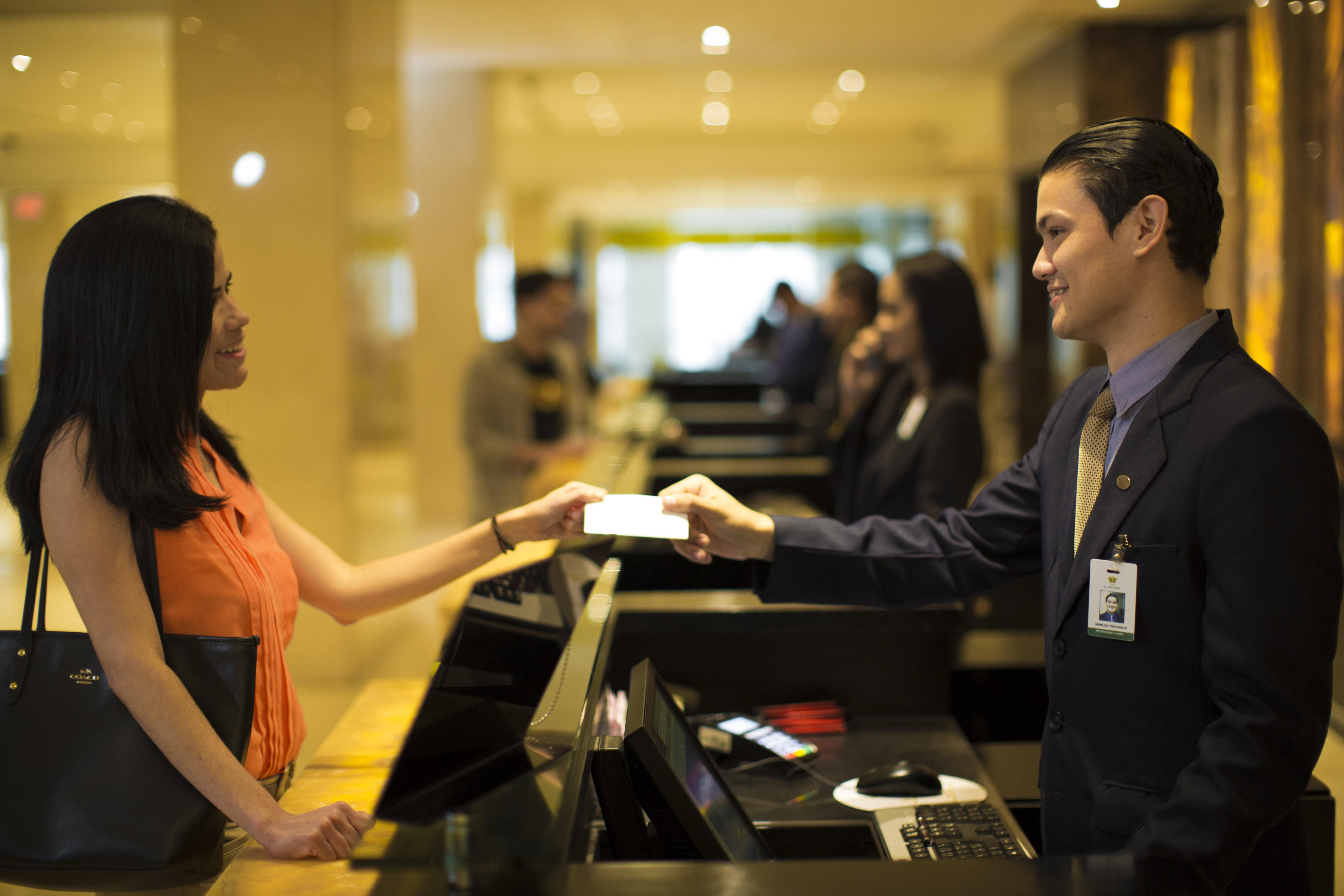 Hotel El Panama By Faranda Grand, A Member Of Radisson Individuals エクステリア 写真 A guest checking in at a hotel